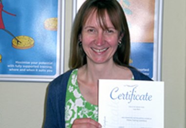 Lucy Burt enjoys the flexibility of a Pitman Training Diploma!